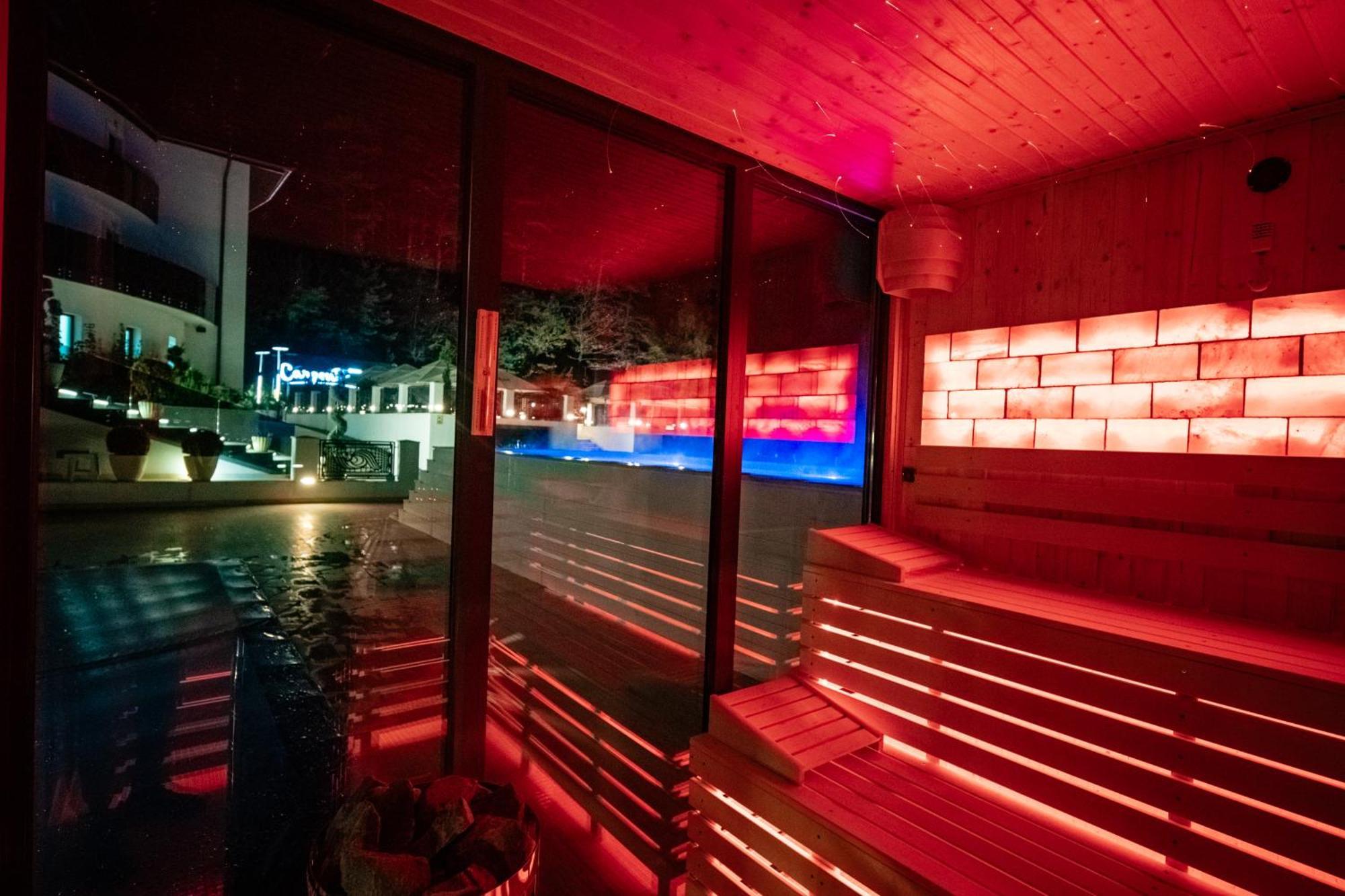 Carpentiere Arena Hotel Răşinari Exterior foto
