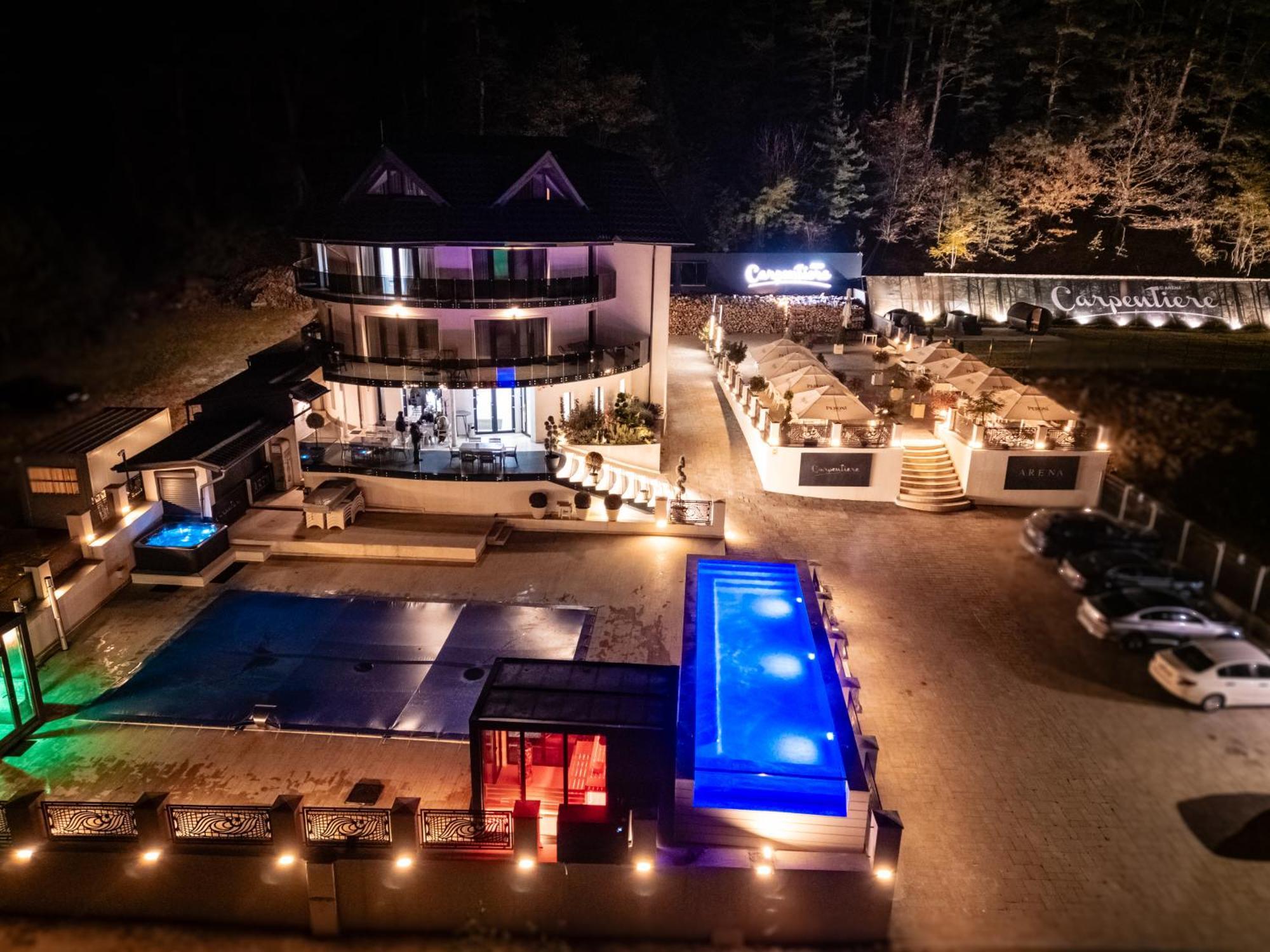 Carpentiere Arena Hotel Răşinari Exterior foto