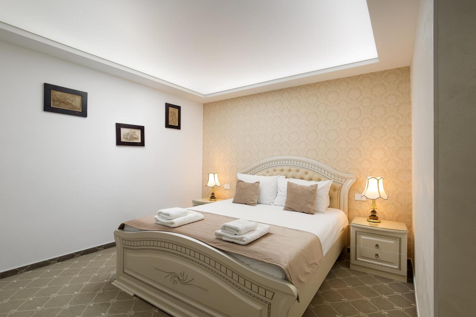 Carpentiere Arena Hotel Răşinari Exterior foto